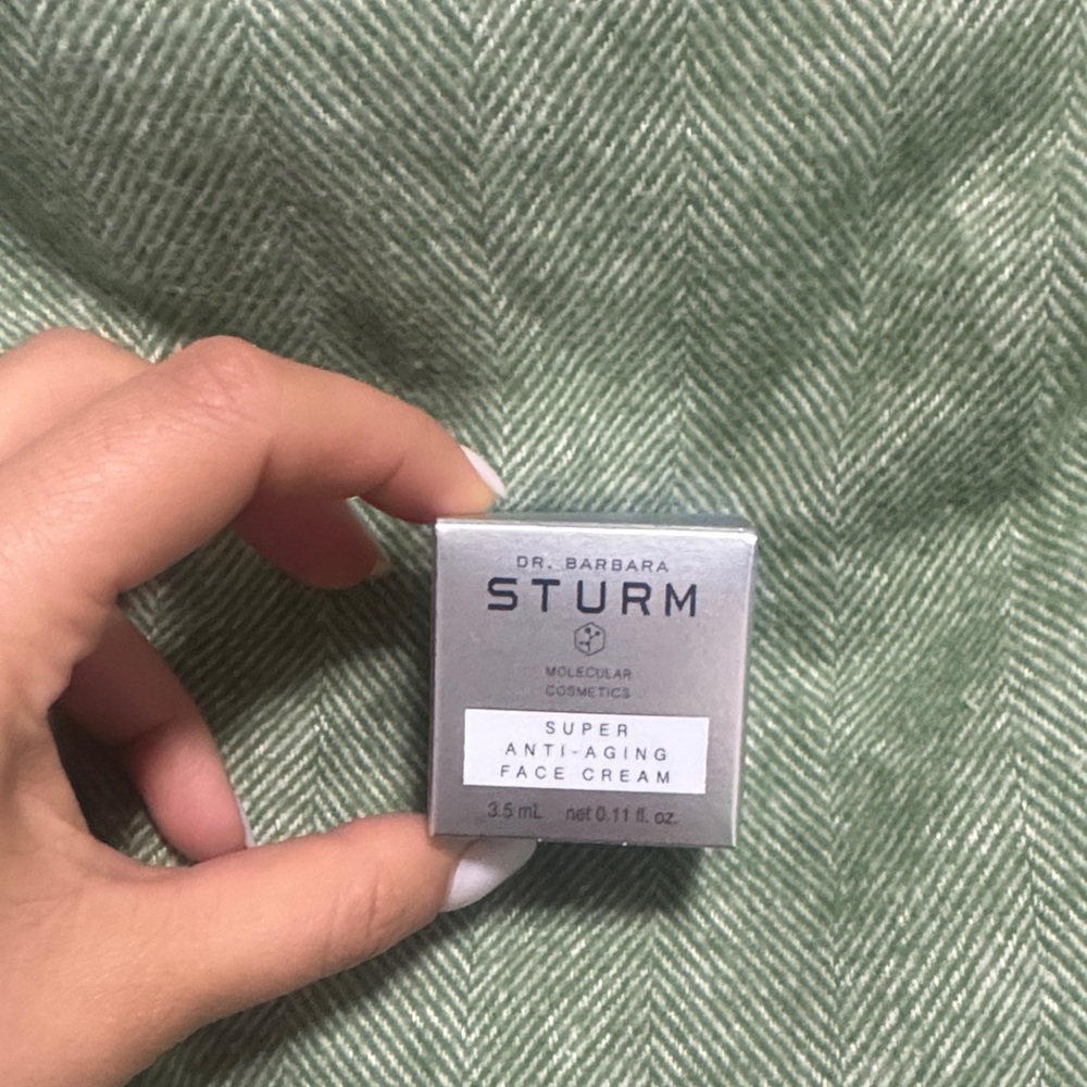 New Dr. Barbara STURM super anti- aging face cream